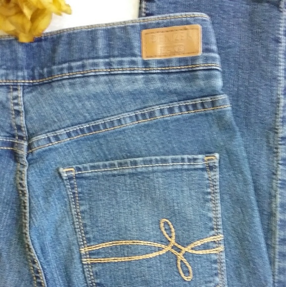 Levi's Denizen Modern Pull-on Crop Girls Jeans - Picture 7 of 7